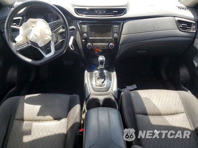 Zdjęcie 8 z 14 samochodu: 2020 NISSAN ROGUE S VIN:JN8AT2MT0LW018502 - miniatura