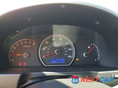 Zdjęcie 9 z 12 samochodu: 2010 HYUNDAI ELANTRA GLS VIN:KMHDU4AD4AU166817 - miniatura