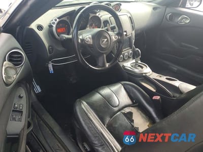 Zdjęcie 8 z 13 samochodu: 2018 NISSAN 370Z BASE VIN:JN1AZ4EH3JM571107 - miniatura