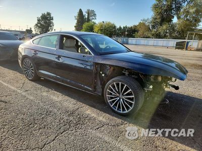 Czwarte zdjęcie samochodu z boku: 2018 AUDI A5 PREMIUM PLUS VIN:WAUBNCF55JA085344 - miniatura
