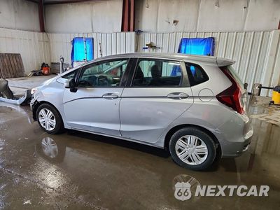Trzecie zdjęcie samochodu z tyłu: 2019 HONDA FIT LX VIN:3HGGK5H44KM751889 - miniatura