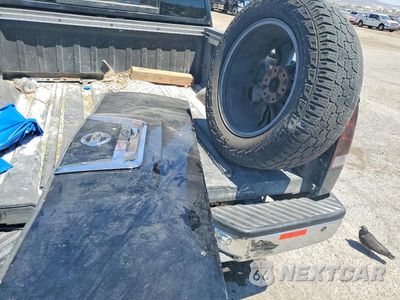 Zdjęcie 12 z 13 samochodu: 2005 NISSAN TITAN XE VIN:1N6AA07B05N535524 - miniatura