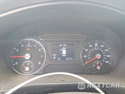 Zdjęcie 9 z 13 samochodu: 2019 KIA SORENTO L VIN:5XYPG4A37KG499998 - miniatura