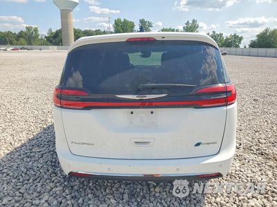 Zdjęcie 6 z 14 samochodu: 2024 CHRYSLER PACIFICA HYBRID SELECT VIN:2C4RC1S76RR108902 - miniatura