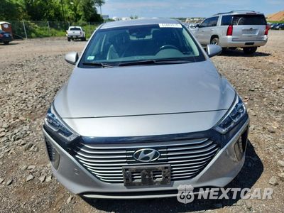 Piąte zdjęcie samochodu w środku: 2019 HYUNDAI IONIQ LIMITED VIN:KMHC75LD2KU174387 - miniatura