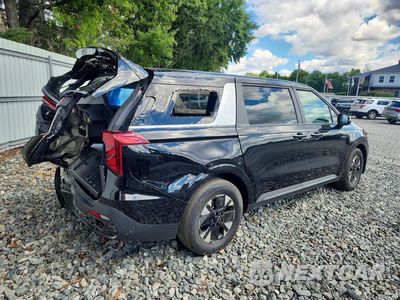 Trzecie zdjęcie samochodu z tyłu: 2026 KIA CARNIVAL LXS VIN:KNDNB5KA5T6087107 - miniatura