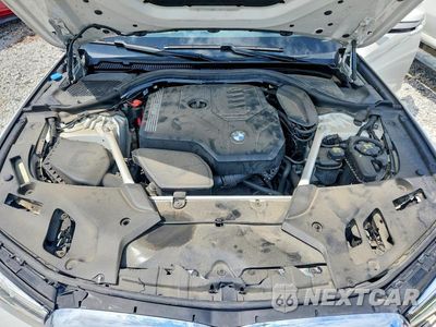 Zdjęcie 11 z 12 samochodu: 2022 BMW 530 XI VIN:WBA13BJ06NWX52115 - miniatura