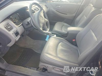 Zdjęcie 7 z 12 samochodu: 1998 HONDA ACCORD EX VIN:1HGCG1657WA070570 - miniatura