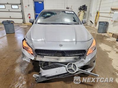 Piąte zdjęcie samochodu w środku: 2016 MERCEDES-BENZ CLA 250 4MATIC VIN:WDDSJ4GB6GN338834 - miniatura