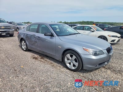 Czwarte zdjęcie samochodu z boku: 2007 BMW 525 XI VIN:WBANF33537CS41702 - miniatura