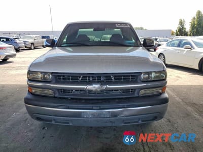 Piąte zdjęcie samochodu w środku: 2001 CHEVROLET SILVERADO C1500 VIN:2GCEC19T911116562 - miniatura