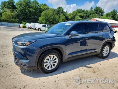 2026 TOYOTA GRAND HIGHLANDER XLE 5TDAAAB56TS136876 - główne zdjęcie licytacji z USA - miniatura