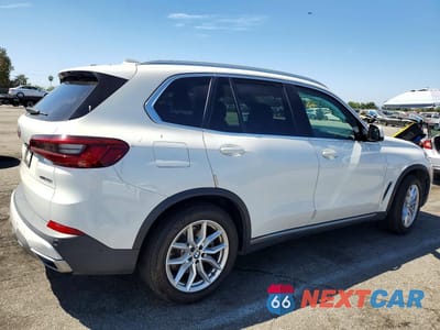 Trzecie zdjęcie samochodu z tyłu: 2020 BMW X5 XDRIVE40I VIN:5UXCR6C06L9B29394 - miniatura