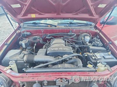 Zdjęcie 11 z 12 samochodu: 2002 TOYOTA TUNDRA ACCESS CAB LIMITED VIN:5TBRT38142S332609 - miniatura