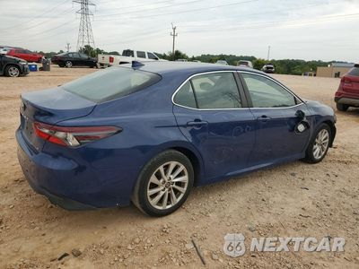 Trzecie zdjęcie samochodu z tyłu: 2023 TOYOTA CAMRY LE VIN:4T1R11AK1PU117255 - miniatura