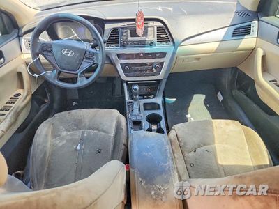 Zdjęcie 8 z 12 samochodu: 2015 HYUNDAI SONATA SE VIN:5NPE24AF5FH248590 - miniatura