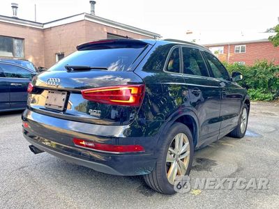 Czwarte zdjęcie samochodu z boku: 2018 AUDI Q3 PREMIUM PLUS VIN:WA1JCCFS0JR010508 - miniatura