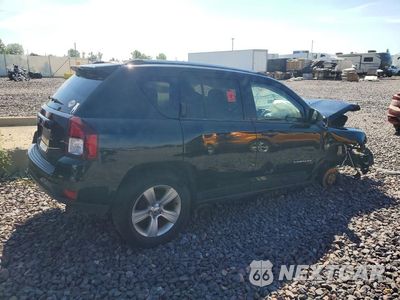 Trzecie zdjęcie samochodu z tyłu: 2015 JEEP COMPASS SPORT VIN:1C4NJDBBXFD135349 - miniatura