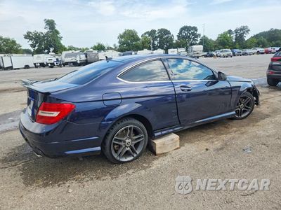 Trzecie zdjęcie samochodu z tyłu: 2012 MERCEDES-BENZ C 350 VIN:WDDGJ5HB4CF726904 - miniatura