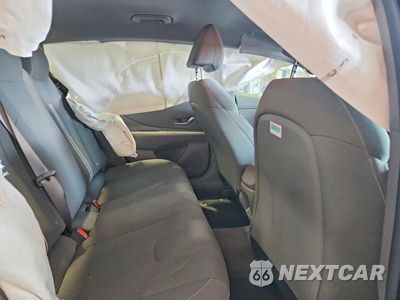 Zdjęcie 10 z 12 samochodu: 2026 HYUNDAI ELANTRA SEL SPORT VIN:KMHLM4DG9TU212811 - miniatura