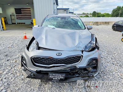 Piąte zdjęcie samochodu w środku: 2020 KIA SPORTAGE LX VIN:KNDPMCAC8L7639297 - miniatura