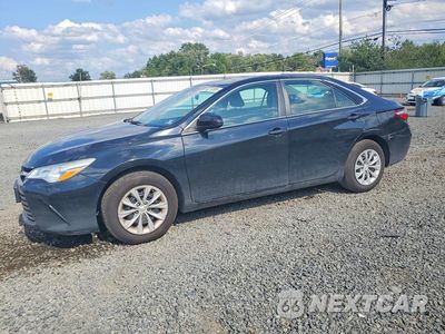 2015 TOYOTA CAMRY LE 4T1BF1FK5FU995720 - główne zdjęcie licytacji z USA - miniatura