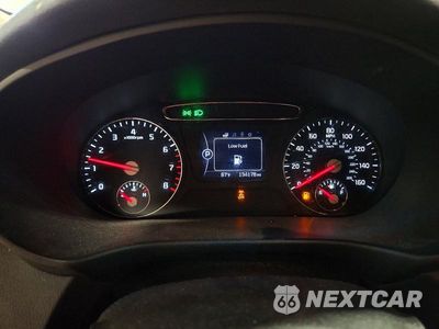 Zdjęcie 9 z 13 samochodu: 2016 KIA SORENTO LX V6 VIN:5XYPGDA53GG007671 - miniatura
