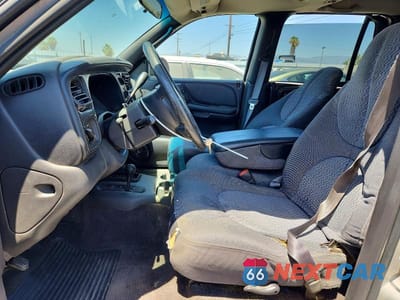 Zdjęcie 7 z 13 samochodu: 2000 DODGE DURANGO VIN:1B4HS28N7YF149018 - miniatura