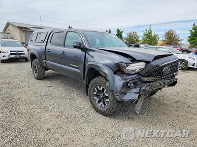 Czwarte zdjęcie samochodu z boku: 2018 TOYOTA TACOMA TRD OFF-ROAD VIN:3TMDZ5BN6JM050980 - miniatura