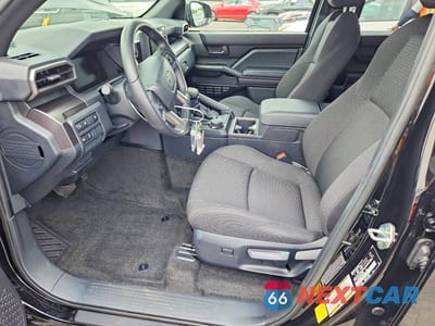 Zdjęcie 7 z 13 samochodu: 2025 TOYOTA 4RUNNER SR5 VIN:JTEVA5BR7S5045823 - miniatura