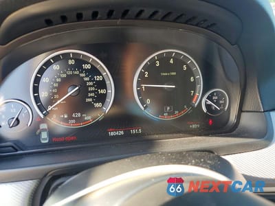 Zdjęcie 9 z 12 samochodu: 2016 BMW 5 SERIES VIN:WBA5B1C55GG552427 - miniatura