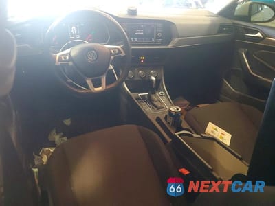 Zdjęcie 8 z 12 samochodu: 2019 VOLKSWAGEN JETTA S VIN:3VWC57BU3KM213903 - miniatura