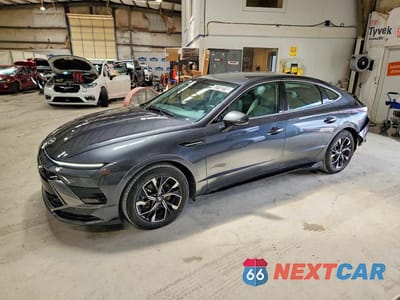 2025 HYUNDAI SONATA SEL KMHL64JA7SA508095 - główne zdjęcie licytacji z USA - miniatura