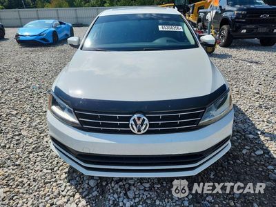 Piąte zdjęcie samochodu w środku: 2018 VOLKSWAGEN JETTA SE VIN:3VWDB7AJXJM260882 - miniatura