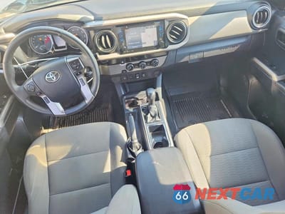 Zdjęcie 8 z 12 samochodu: 2018 TOYOTA TACOMA SR5 V6 VIN:5TFAZ5CN3JX058613 - miniatura