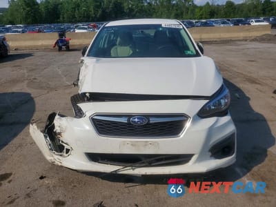 Piąte zdjęcie samochodu w środku: 2017 SUBARU IMPREZA PREMIUM VIN:4S3GKAB68H3600615 - miniatura