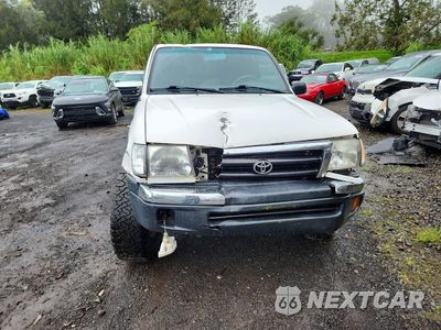 Piąte zdjęcie samochodu w środku: 2000 TOYOTA TACOMA BASE VIN:4TAPM62N8YZ653435 - miniatura