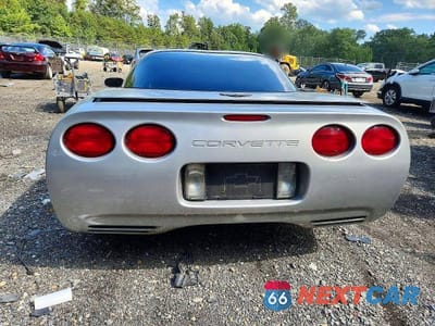Zdjęcie 6 z 12 samochodu: 1997 CHEVROLET CORVETTE VIN:1G1YY22G0V5107375 - miniatura