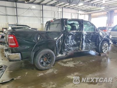 Trzecie zdjęcie samochodu z tyłu: 2019 RAM 1500 LONGHORN VIN:1C6SRFKT3KN705073 - miniatura