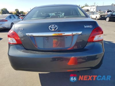 Zdjęcie 6 z 13 samochodu: 2010 TOYOTA YARIS BASE VIN:JTDBT4K38A4063419 - miniatura