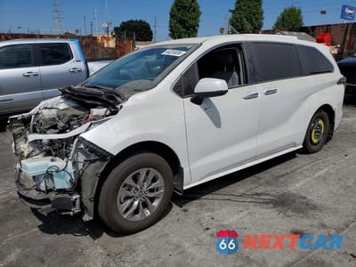 2023 TOYOTA SIENNA XLE 5TDYSKFCXPS078447 - główne zdjęcie licytacji z USA - miniatura