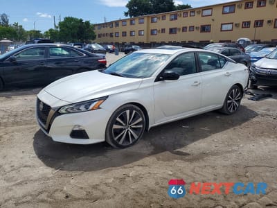2019 NISSAN ALTIMA SR 1N4BL4CV8KC206611 - główne zdjęcie licytacji z USA - miniatura
