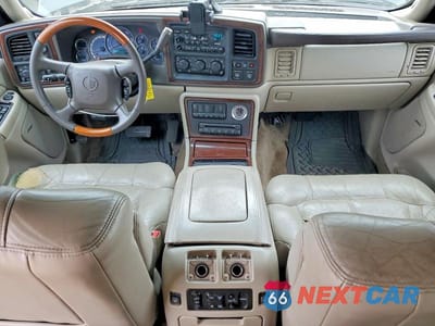Zdjęcie 8 z 13 samochodu: 2002 CADILLAC ESCALADE LUXURY VIN:1GYEK63N12R162142 - miniatura