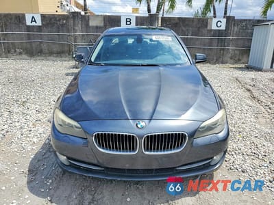 Piąte zdjęcie samochodu w środku: 2011 BMW 535 I VIN:WBAFR7C56BC604490 - miniatura