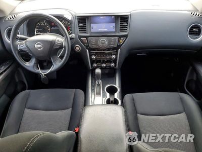 Zdjęcie 8 z 13 samochodu: 2019 NISSAN PATHFINDER SV VIN:5N1DR2MN9KC588521 - miniatura