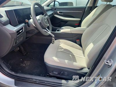 Zdjęcie 7 z 12 samochodu: 2025 HYUNDAI SONATA SEL VIN:KMHL64JA8SA429809 - miniatura