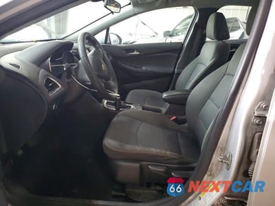 Zdjęcie 7 z 12 samochodu: 2019 CHEVROLET CRUZE LS VIN:1G1BC5SM3K7148837 - miniatura