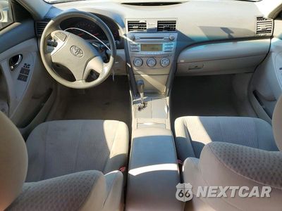 Zdjęcie 8 z 12 samochodu: 2011 TOYOTA CAMRY LE VIN:4T1BF3EK1BU728453 - miniatura