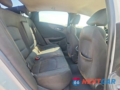 Zdjęcie 10 z 12 samochodu: 2018 CHEVROLET MALIBU LT VIN:1G1ZD5ST3JF192019 - miniatura
