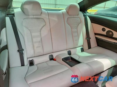 Zdjęcie 10 z 13 samochodu: 2015 BMW M4 VIN:WBS3R9C52FK331022 - miniatura